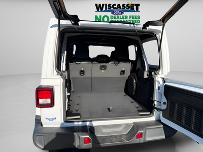 2021 Jeep Wrangler Unlimited Sahara Altitude