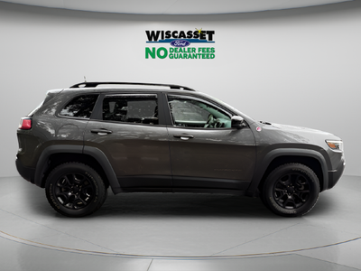 2022 Jeep Cherokee Trailhawk