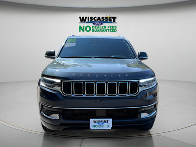 2023 Jeep Wagoneer Base