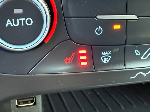 2017 Ford Focus Titanium