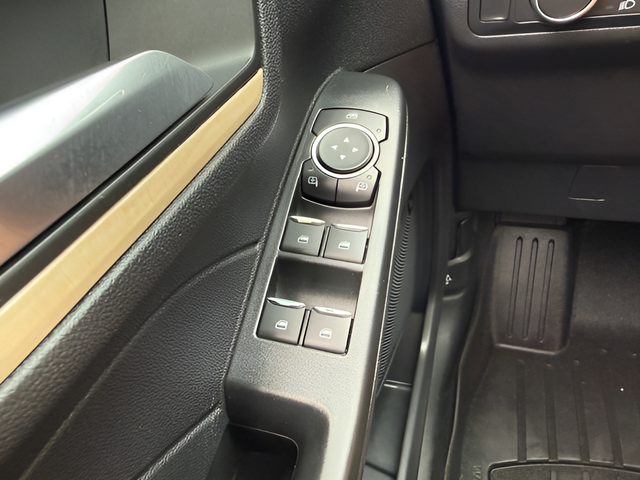 2021 Ford Escape Titanium