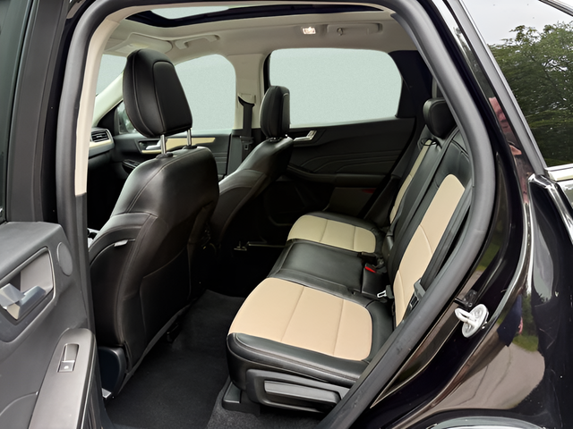 2021 Ford Escape Titanium