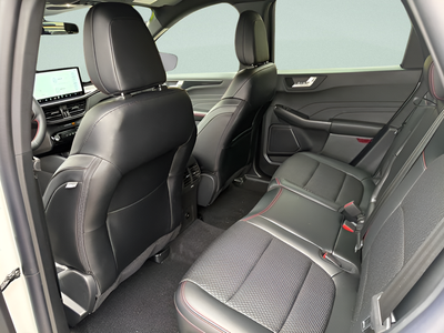 2025 Ford Escape Hybrid ST-Line Select