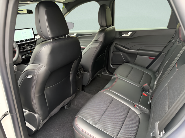2025 Ford Escape Hybrid ST-Line Select