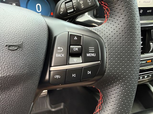 2023 Ford Escape ST-Line Elite