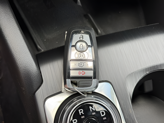 2025 Ford Escape ST-Line Elite