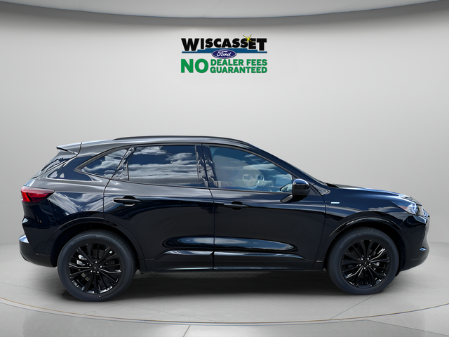 2025 Ford Escape ST-Line Elite