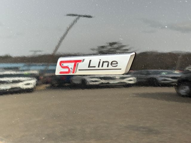 2026 Ford Escape ST-Line Elite