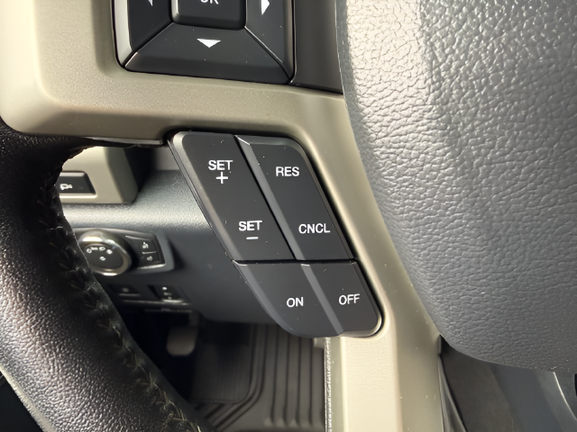 2022 Ford F-350SD Lariat