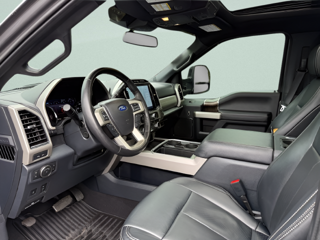 2022 Ford F-350SD Lariat