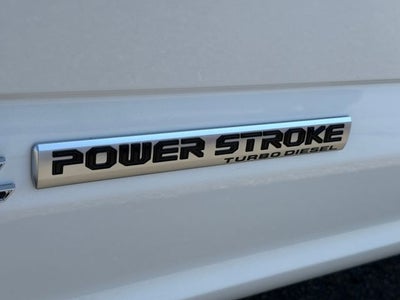 2022 Ford F-350SD Lariat