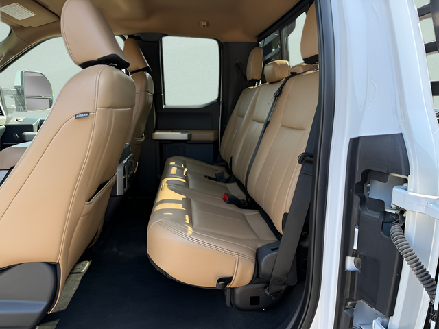 2022 Ford F-350SD Lariat