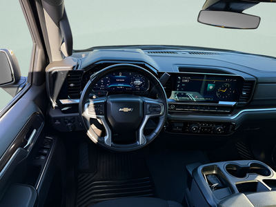 2025 Chevrolet Silverado 1500 LT LT1
