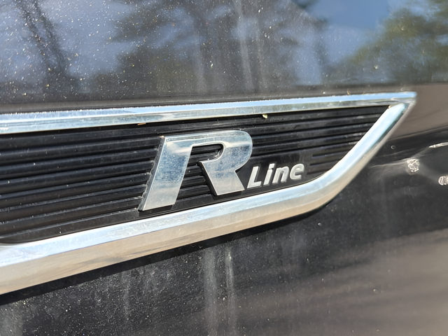 2019 Volkswagen Atlas 3.6L V6 SEL R-Line R-Line