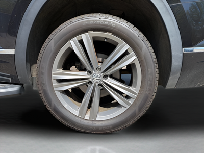 2019 Volkswagen Atlas 3.6L V6 SEL R-Line R-Line