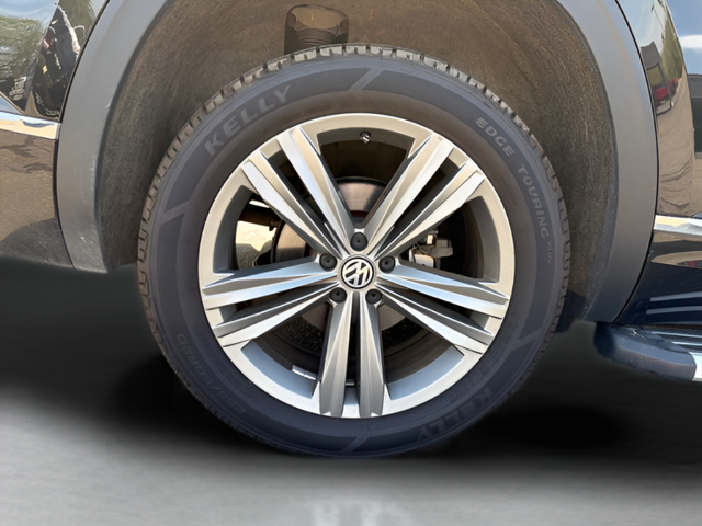2019 Volkswagen Atlas 3.6L V6 SEL R-Line R-Line