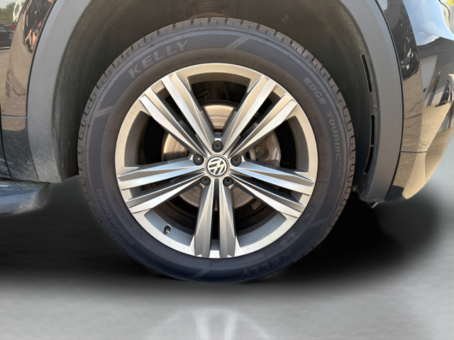 2019 Volkswagen Atlas 3.6L V6 SEL R-Line R-Line