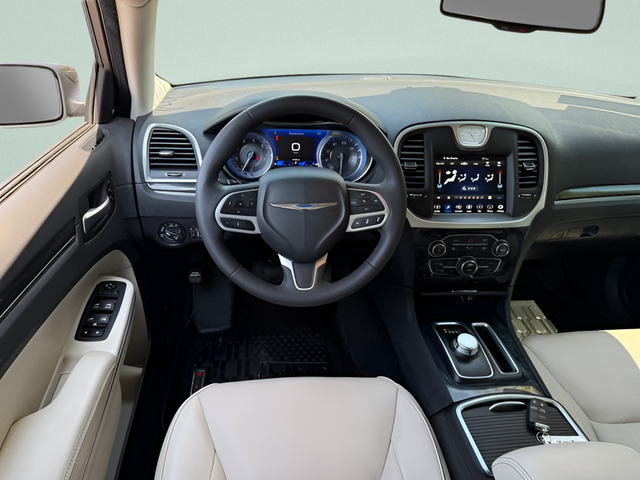 2023 Chrysler 300 Touring
