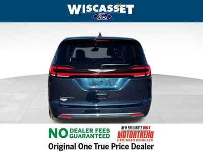 2024 Chrysler Pacifica Touring L