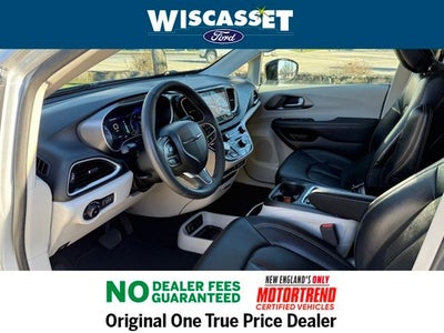 2024 Chrysler Pacifica Touring L