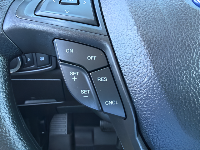 2024 Ford Edge SE