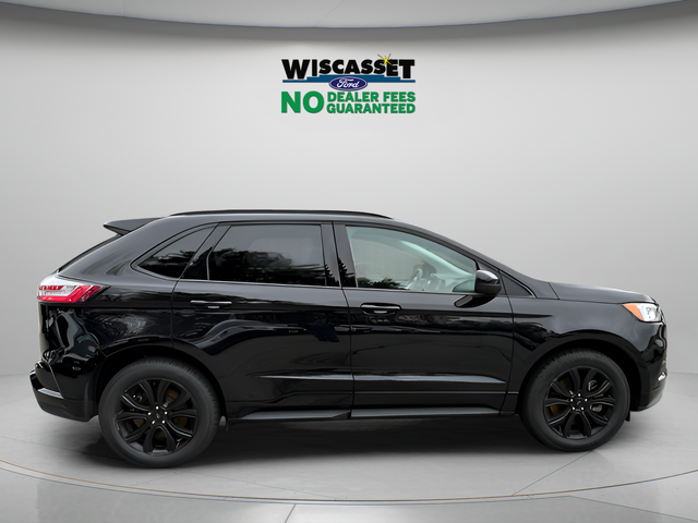 2022 Ford Edge SE