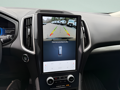 2022 Ford Edge SE