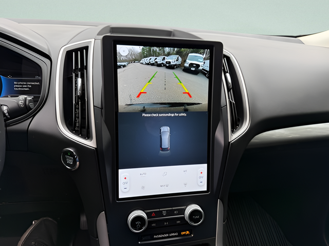 2022 Ford Edge SE