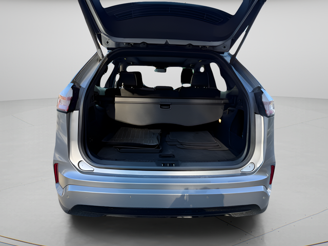2022 Ford Edge ST Line