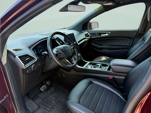2022 Ford Edge ST Line