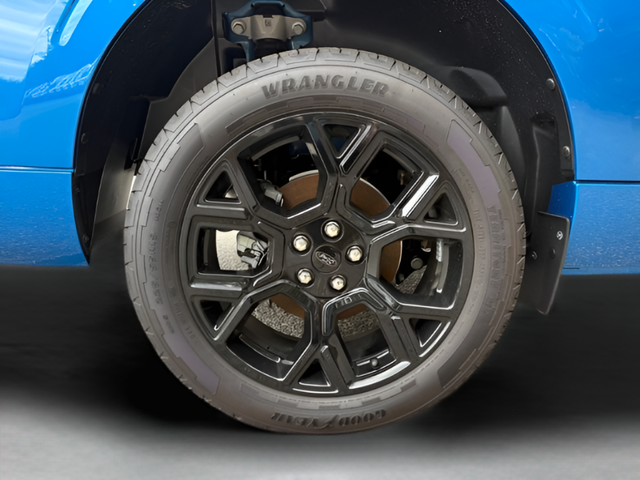 2025 Ford Maverick Lobo Standard