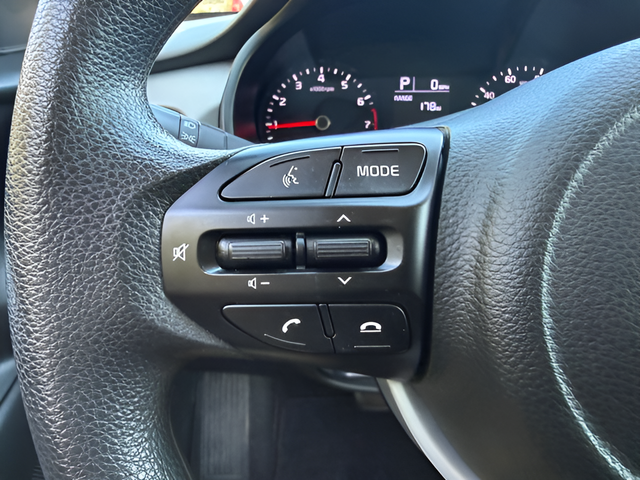 2023 Kia Rio LX