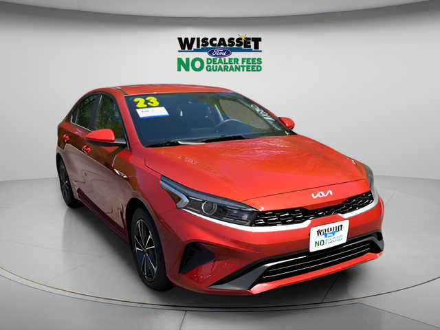 2023 Kia Forte LXS AT's photo