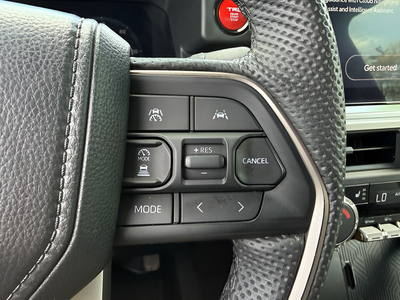 2024 Toyota Tacoma TRD Off-Road