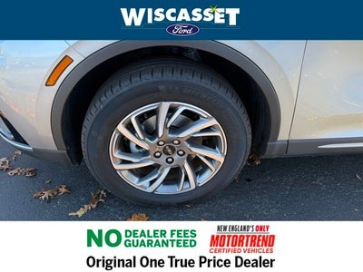 2023 Lincoln Corsair Standard