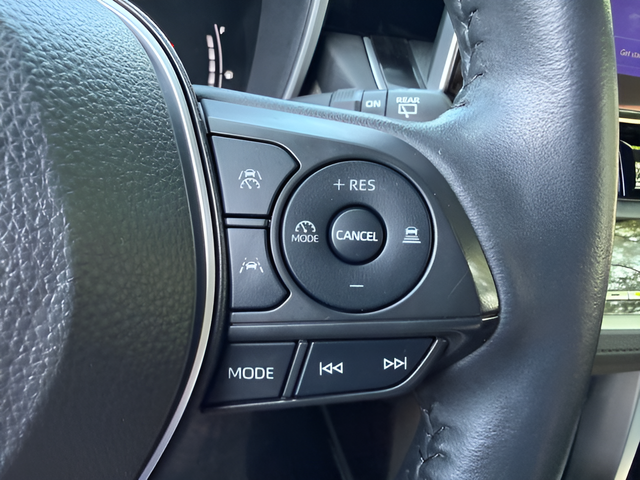 2023 Toyota Corolla Cross Hybrid XSE