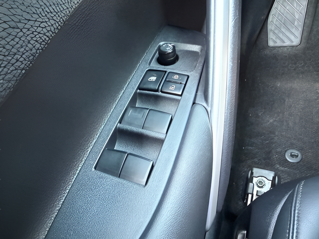 2023 Toyota Corolla Cross Hybrid XSE