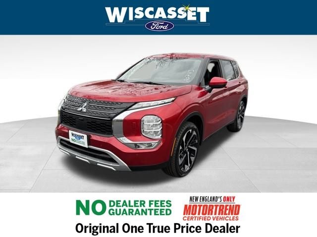 2024 Mitsubishi Outlander Base