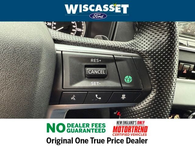 2024 Mitsubishi Outlander Base