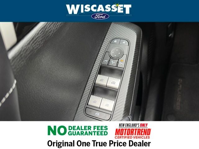 2024 Mitsubishi Outlander Base