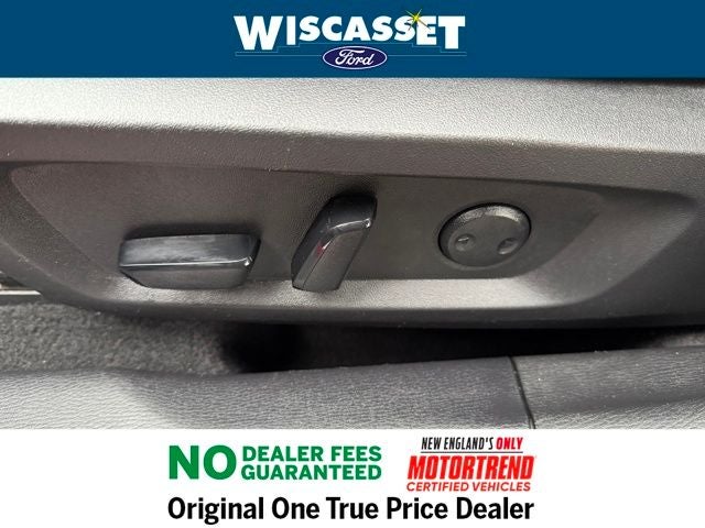 2024 Mitsubishi Outlander Base