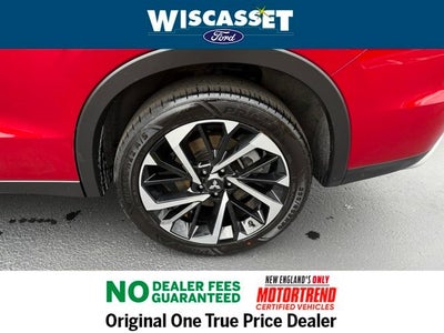 2024 Mitsubishi Outlander Base