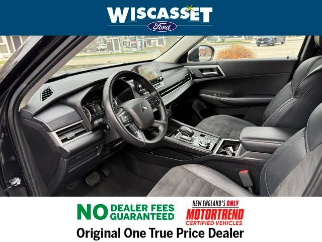 2024 Mitsubishi Outlander SE