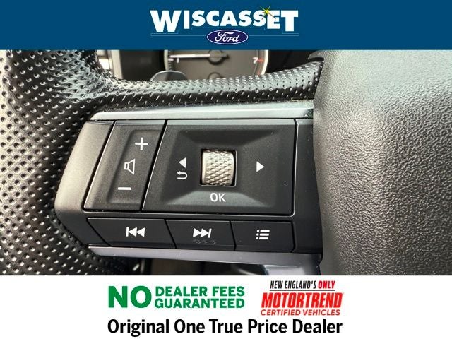 2024 Mitsubishi Outlander Base