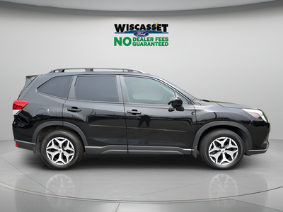 2024 Subaru Forester Premium