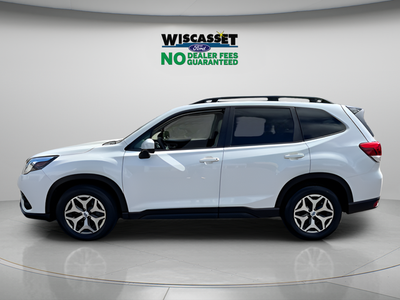 2024 Subaru Forester Premium
