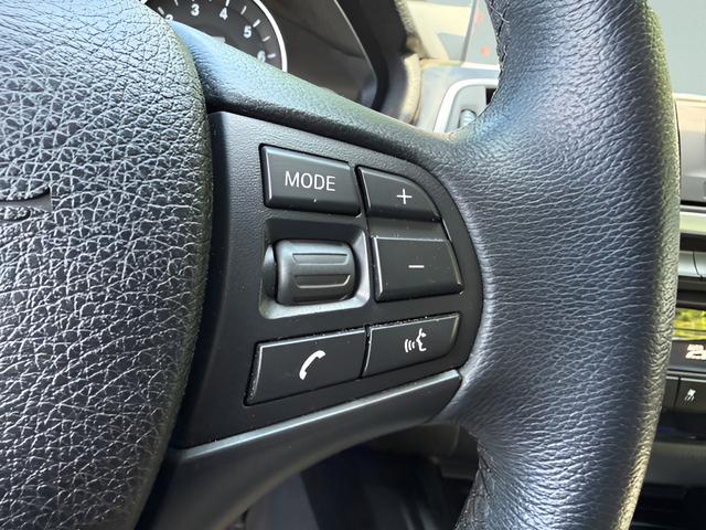 2017 BMW 3 Series 320i xDrive