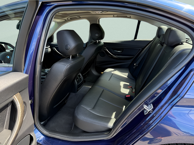 2017 BMW 3 Series 320i xDrive
