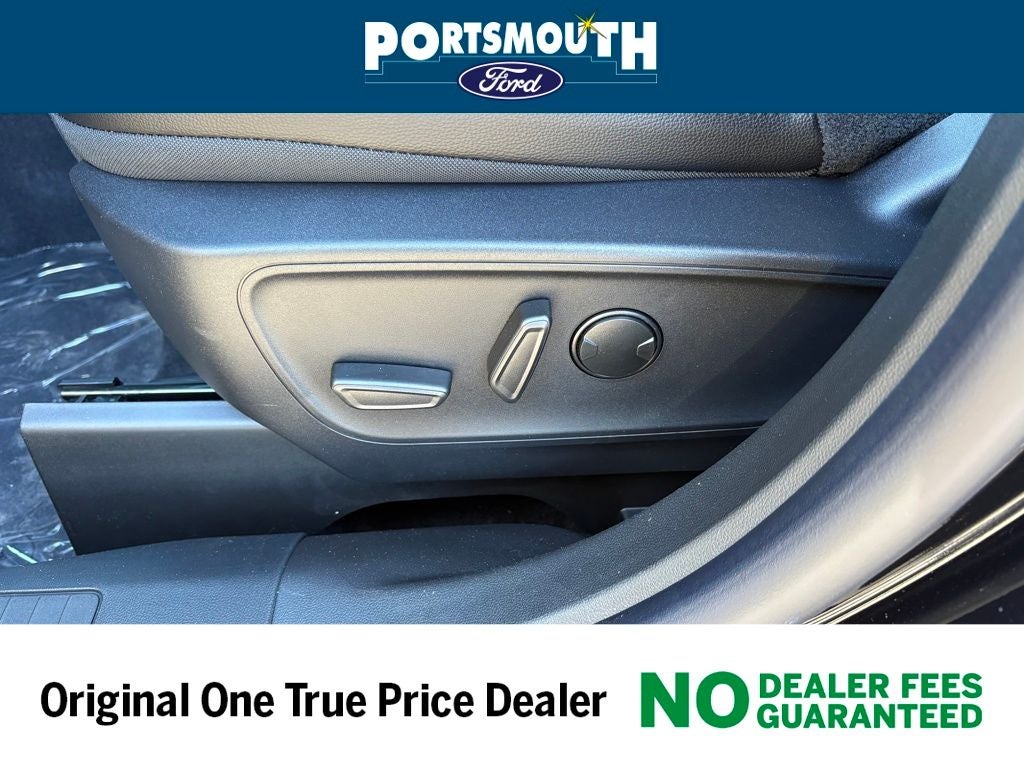 2026 Ford Escape Platinum