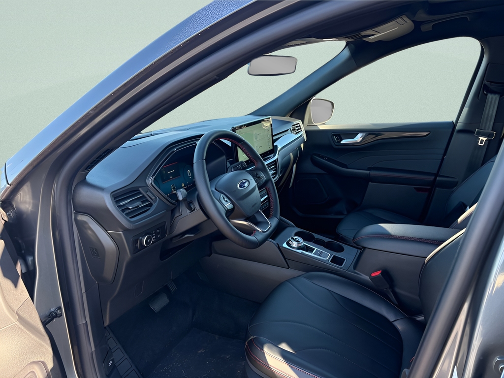 2026 Ford Escape ST-Line Elite